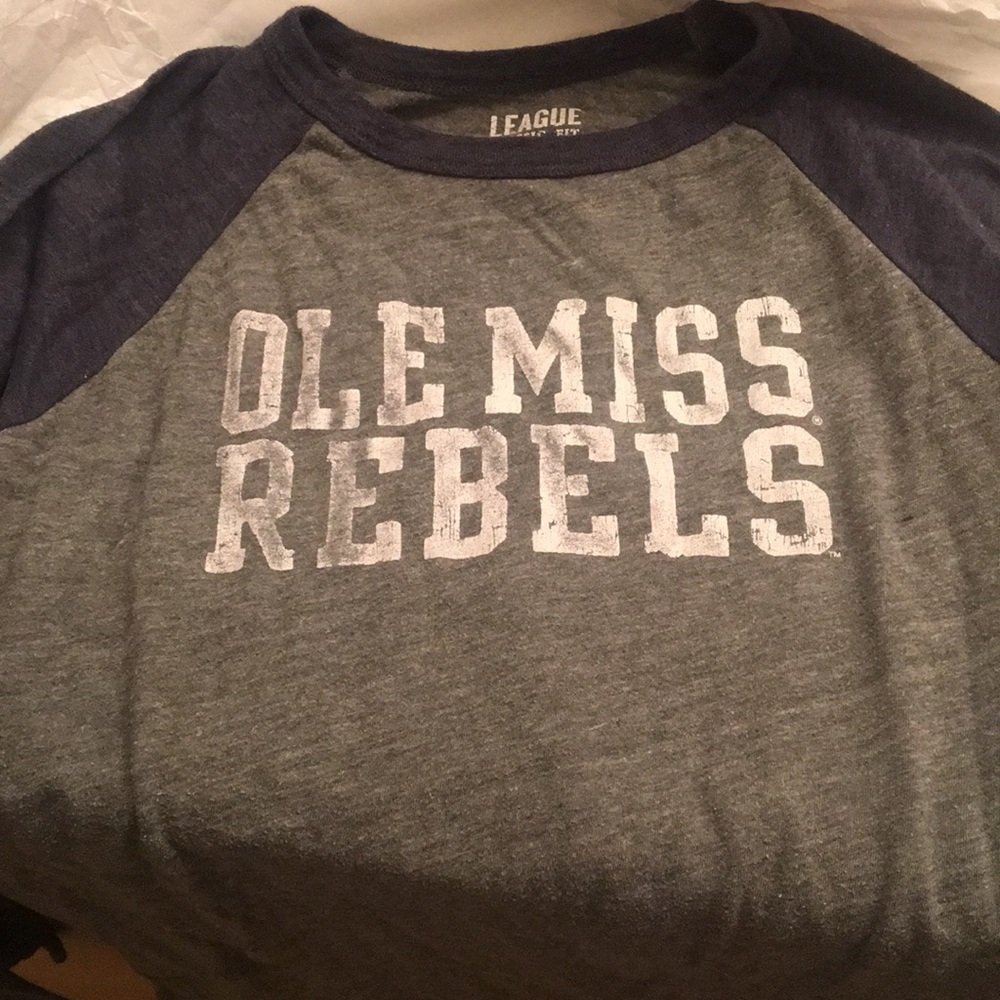Ole Miss Rebels baseball tee size medium